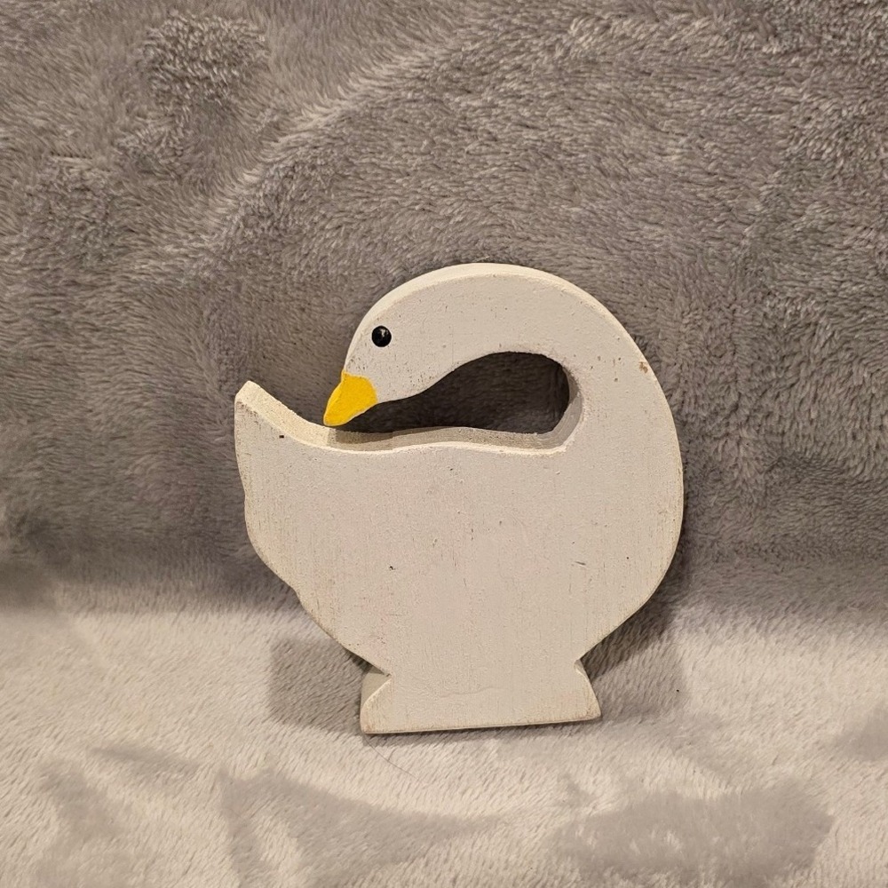 Vintage Style White Wooden Goose Figurine Handcrafted Farmhouse Bird Decor 3 1/8